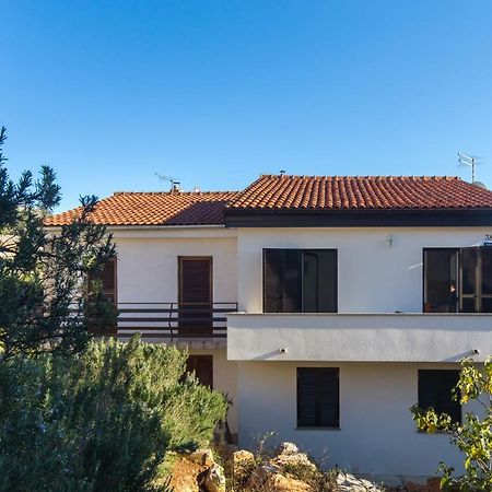 Apartments Karen Krk Town Εξωτερικό φωτογραφία